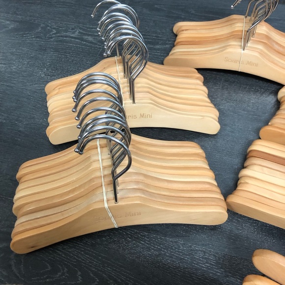 Wooden newborn hangers - Picture 4 of 5